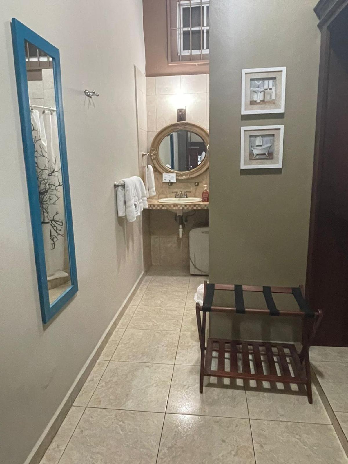 Refugio De La Montana B&B サン・ペドロ・スーラ 部屋 写真